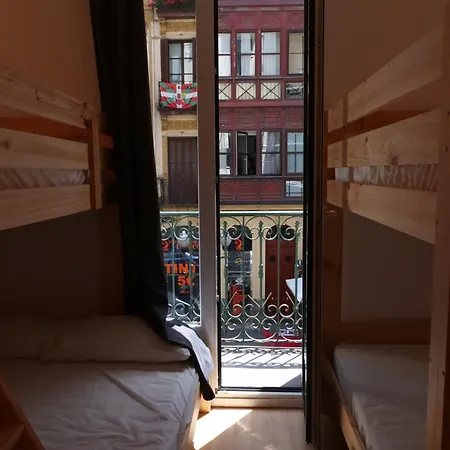 Bcool * בילבאו